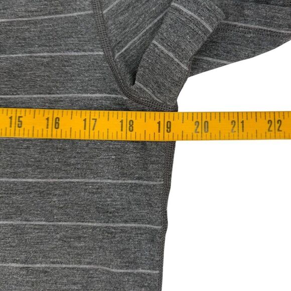Lululemon Men's Evolution Short Sleeve Polo Lookout Stripe Heather Gray Small - Picture 6 of 7